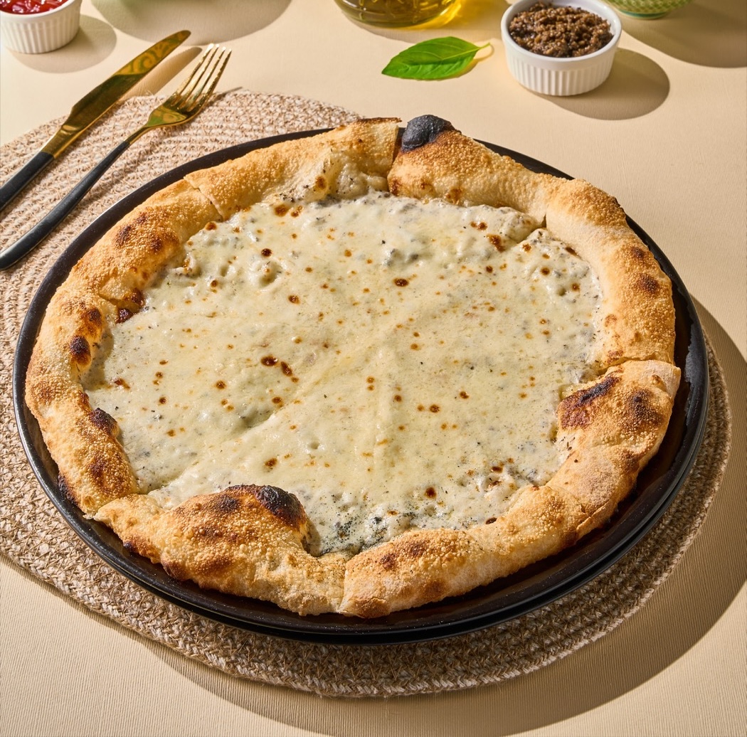 Truffle Pizza - PieRev signature pizza
