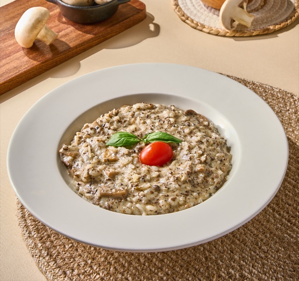 Truffle Risotto - PieRev signature pasta